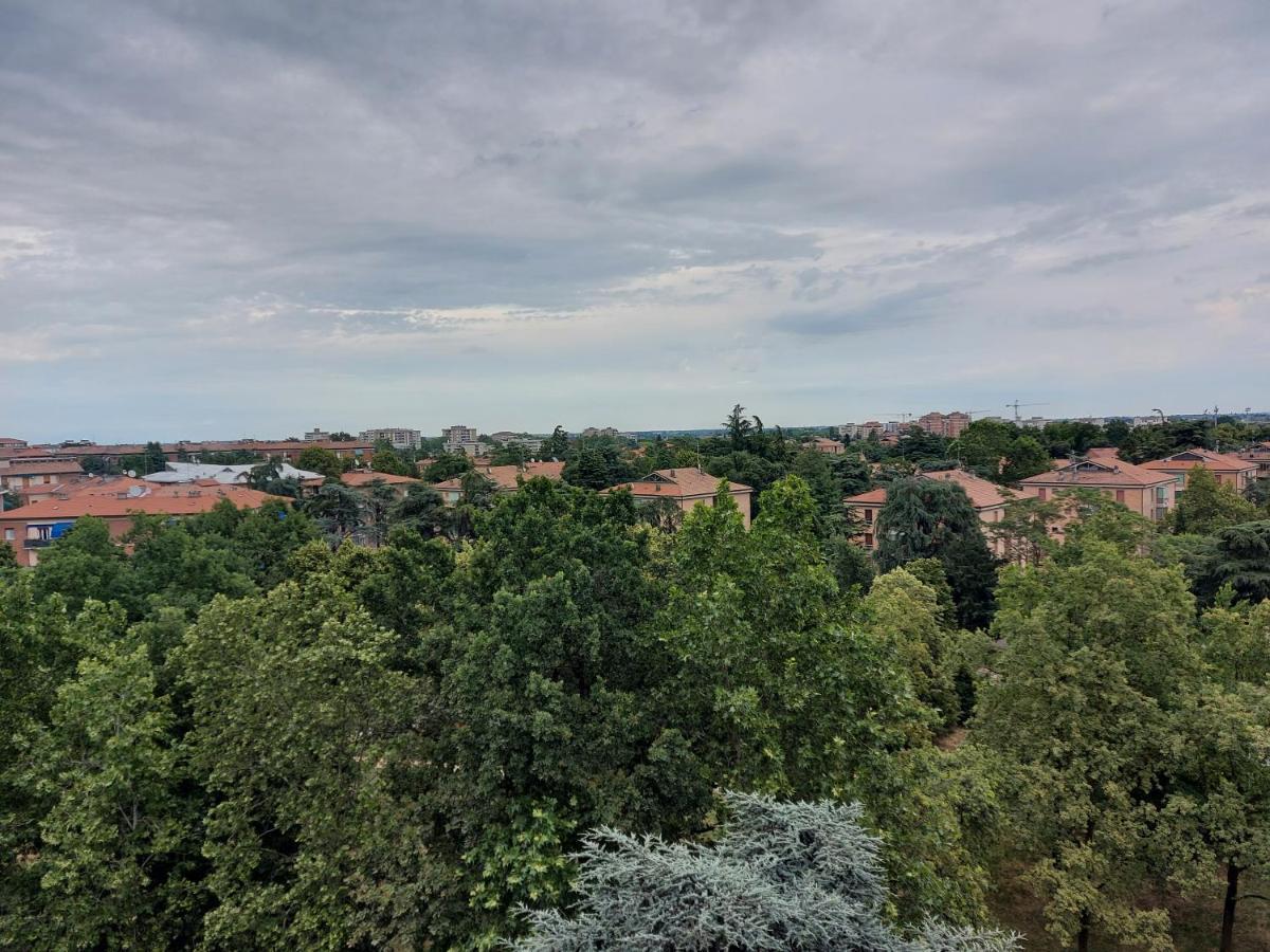 Fare Bnb - Room Del Parco Reggio nell'Emilia Zewnętrze zdjęcie