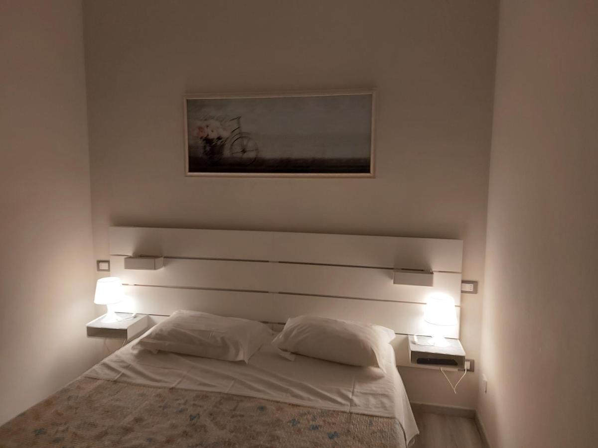 Fare Bnb - Room Del Parco Reggio nell'Emilia Zewnętrze zdjęcie