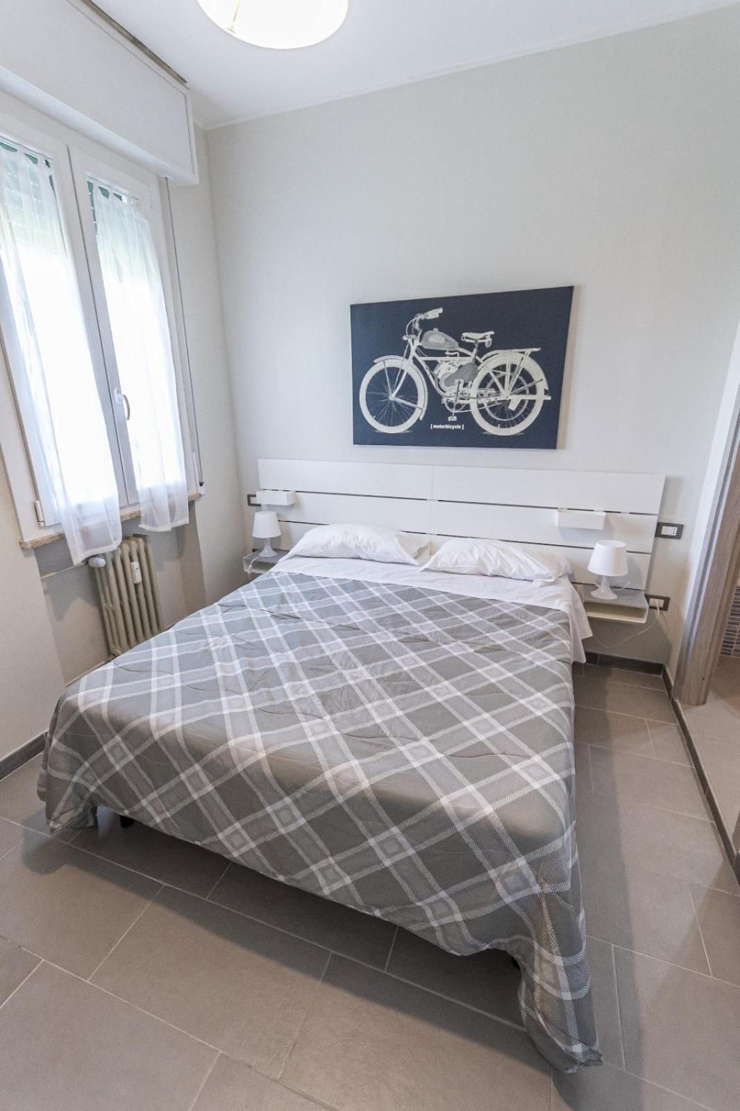Fare Bnb - Room Del Parco Reggio nell'Emilia Zewnętrze zdjęcie