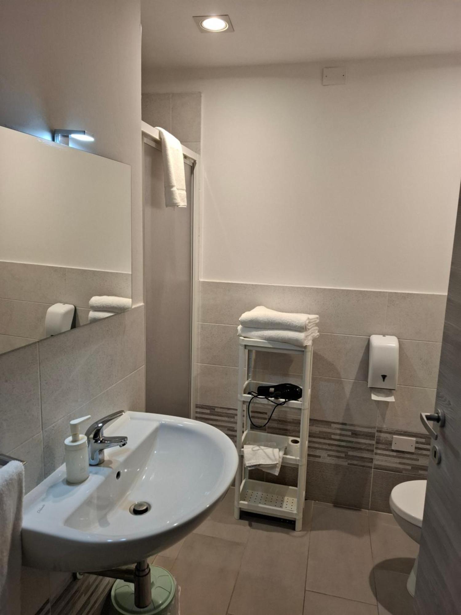 Fare Bnb - Room Del Parco Reggio nell'Emilia Zewnętrze zdjęcie