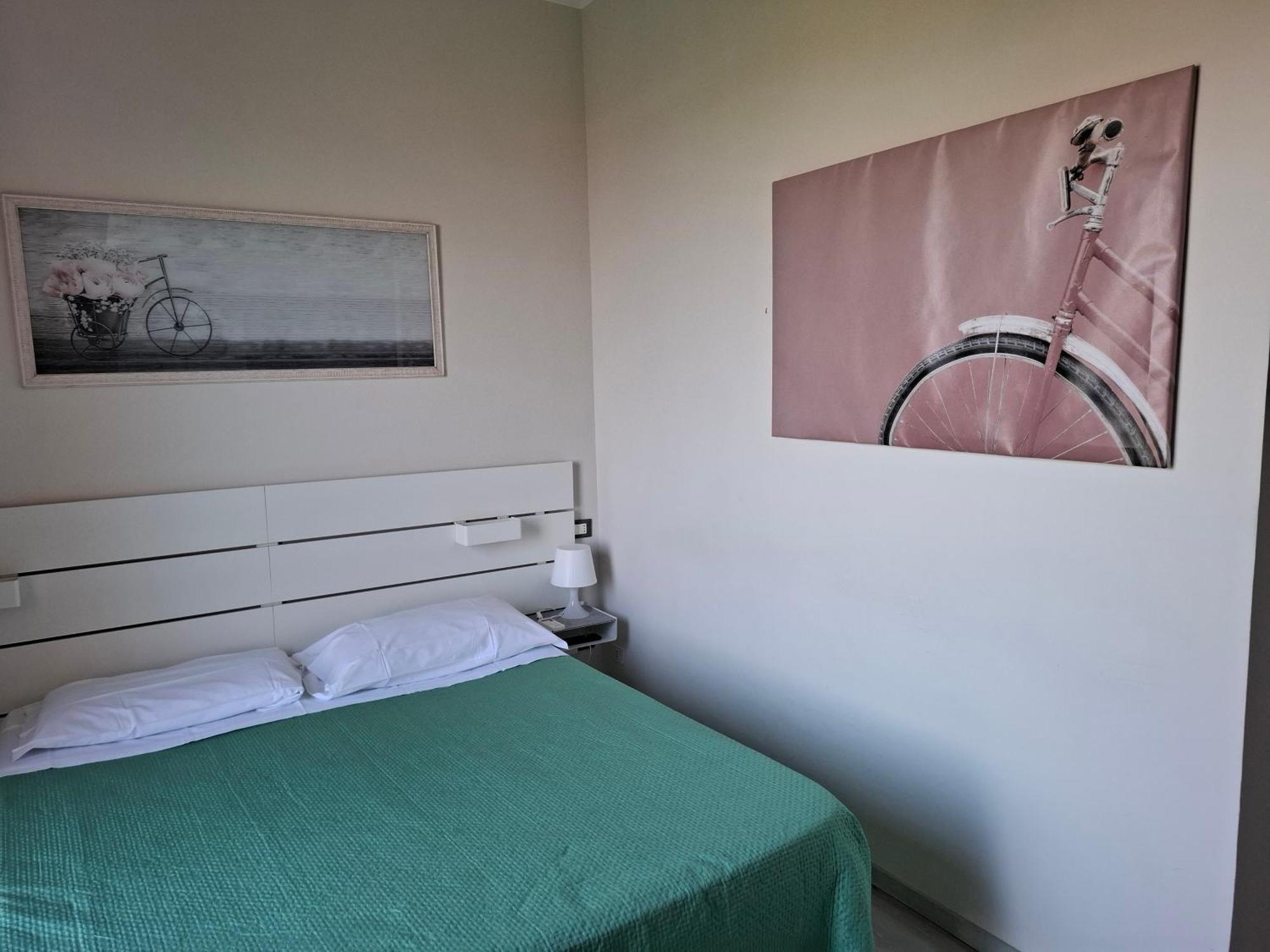 Fare Bnb - Room Del Parco Reggio nell'Emilia Zewnętrze zdjęcie